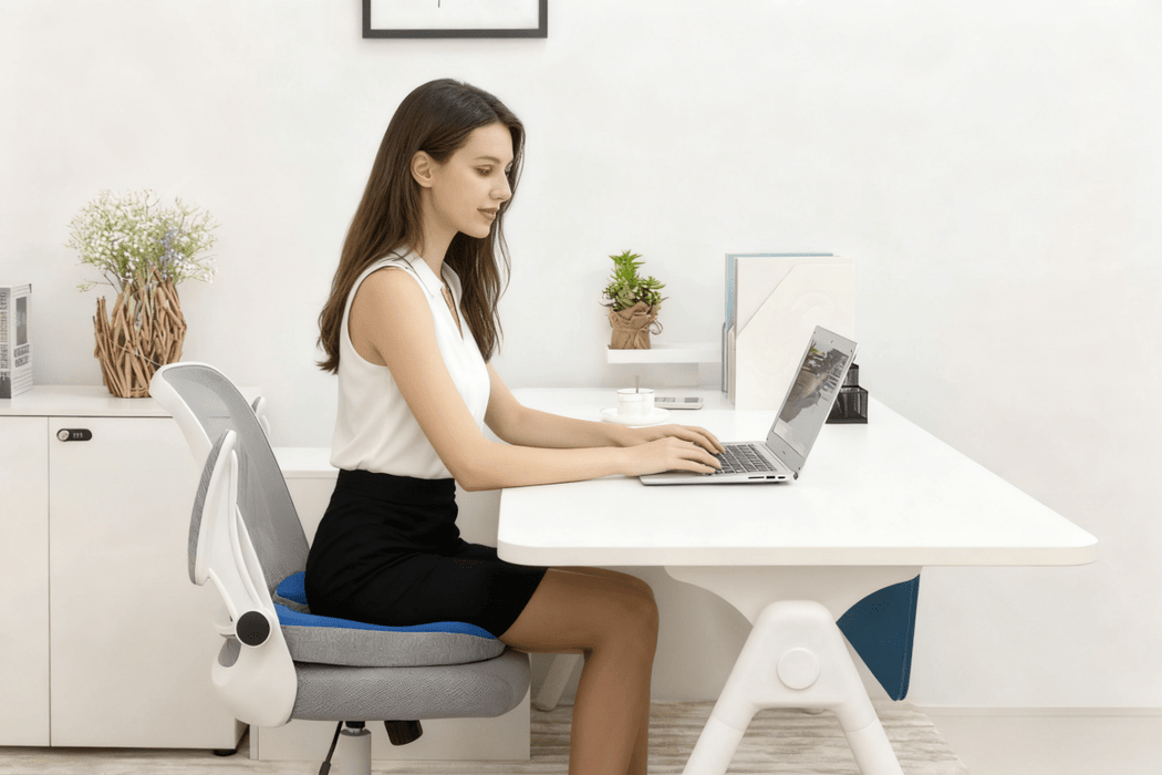 舒適涼感凝膠尾龍骨記憶座墊